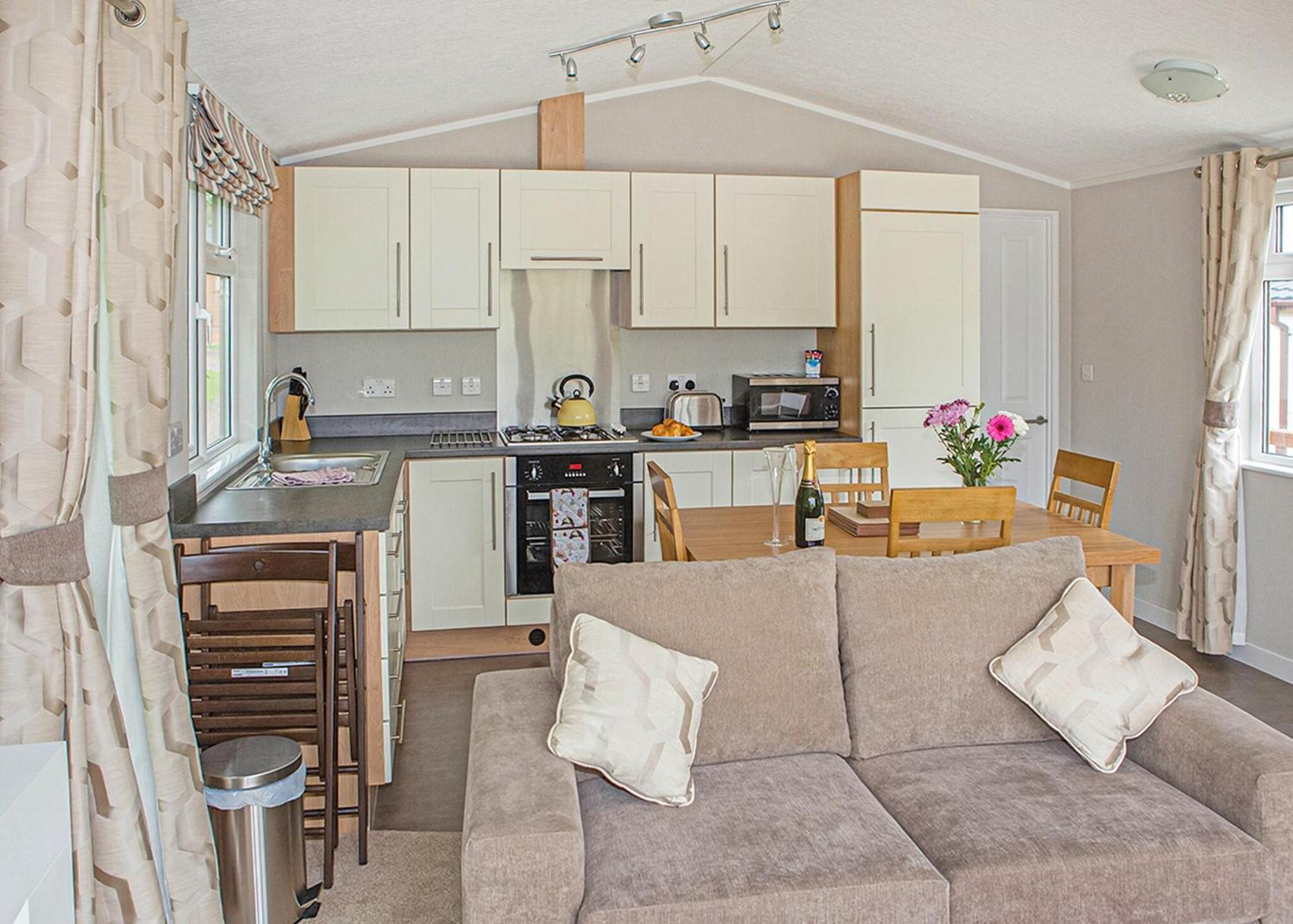 Wigmore Lakes Lodges Cardeston Room photo