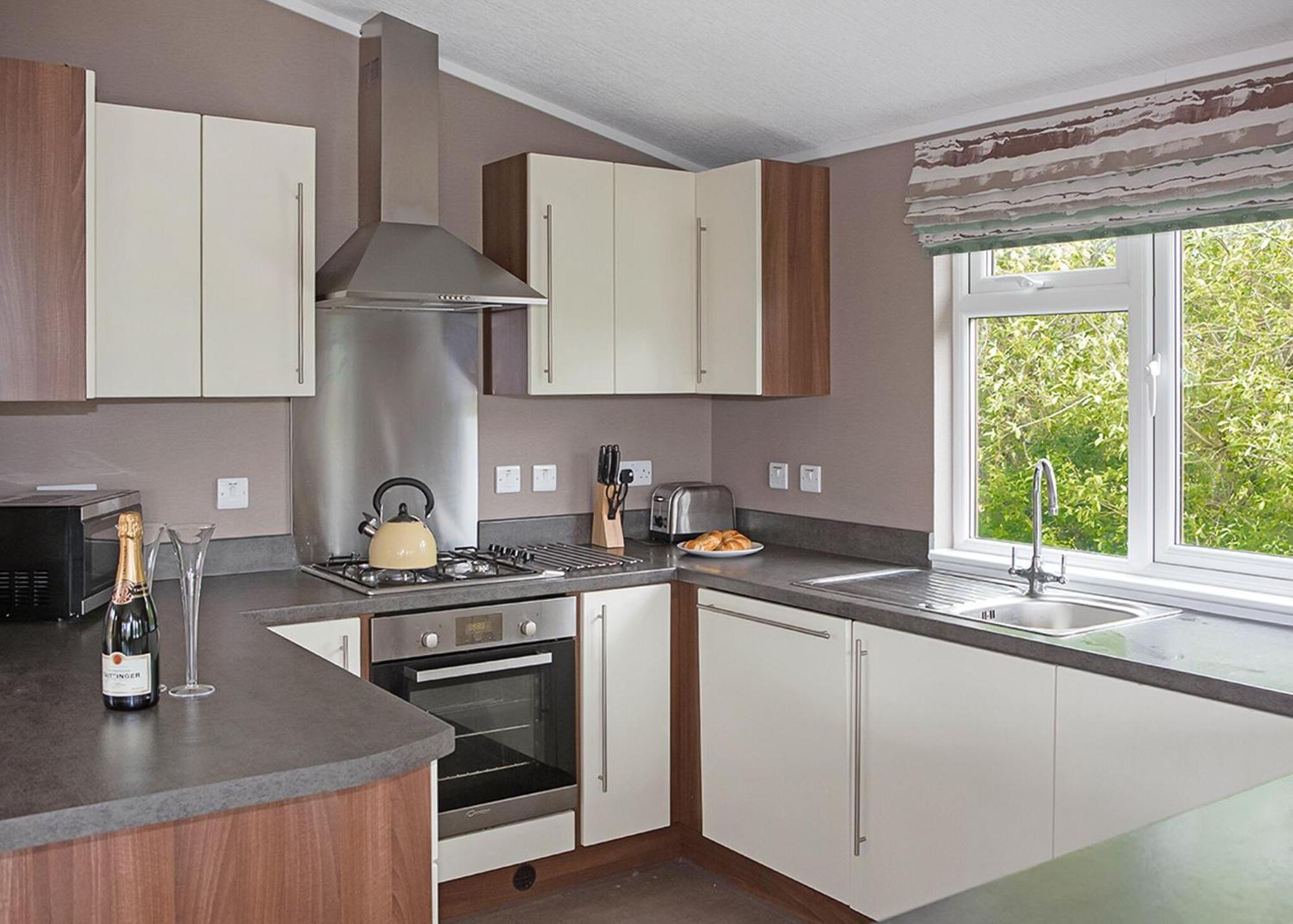 Wigmore Lakes Lodges Cardeston Room photo